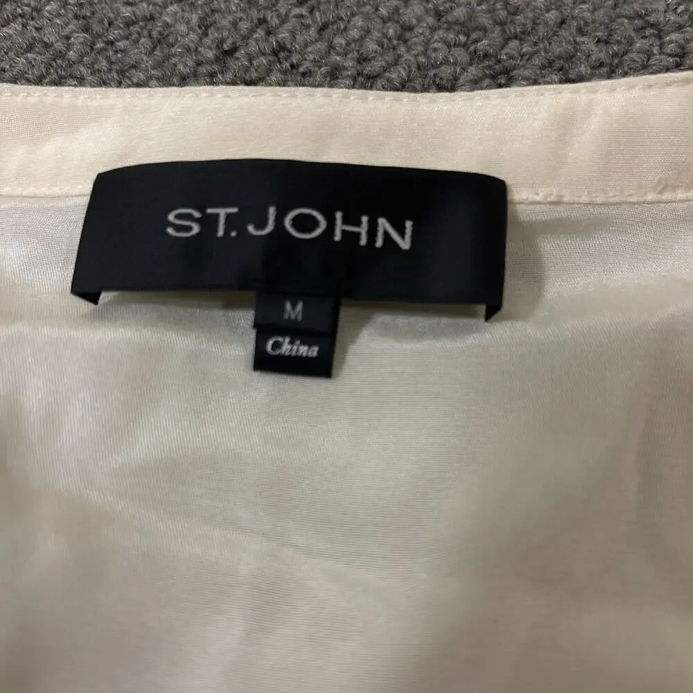 St. John Wool Silk Blend Cardigan Sweater Womens Medium M Cream - Picture 2 of 9